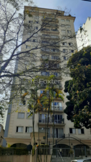 Image 25 - 884164